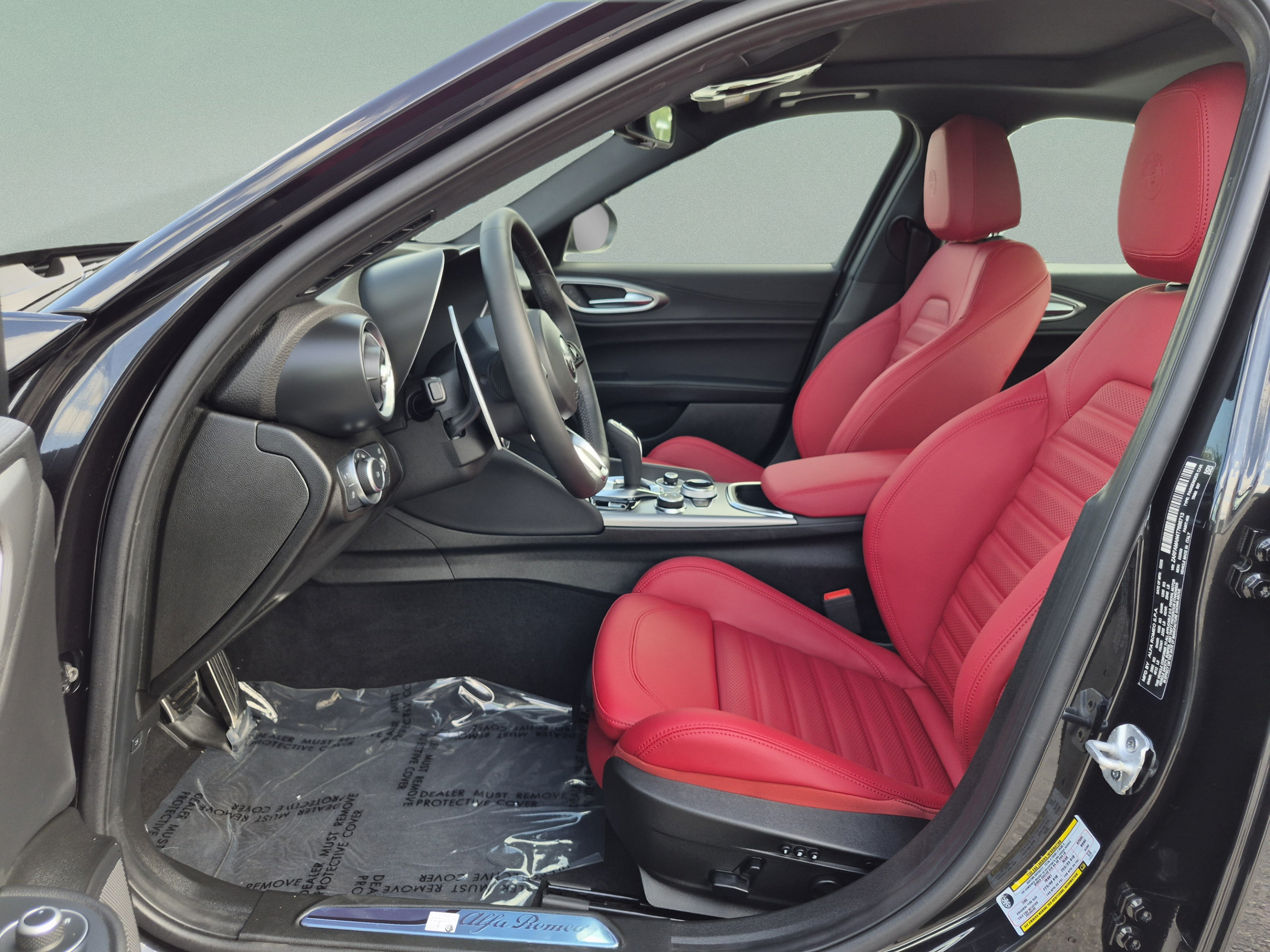 New 2026 Alfa Romeo Giulia w/ Driving Assist Package RWD image 16
