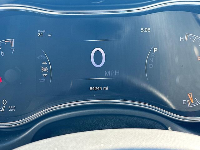 Used 2019 Jeep Grand Cherokee Limited image 13