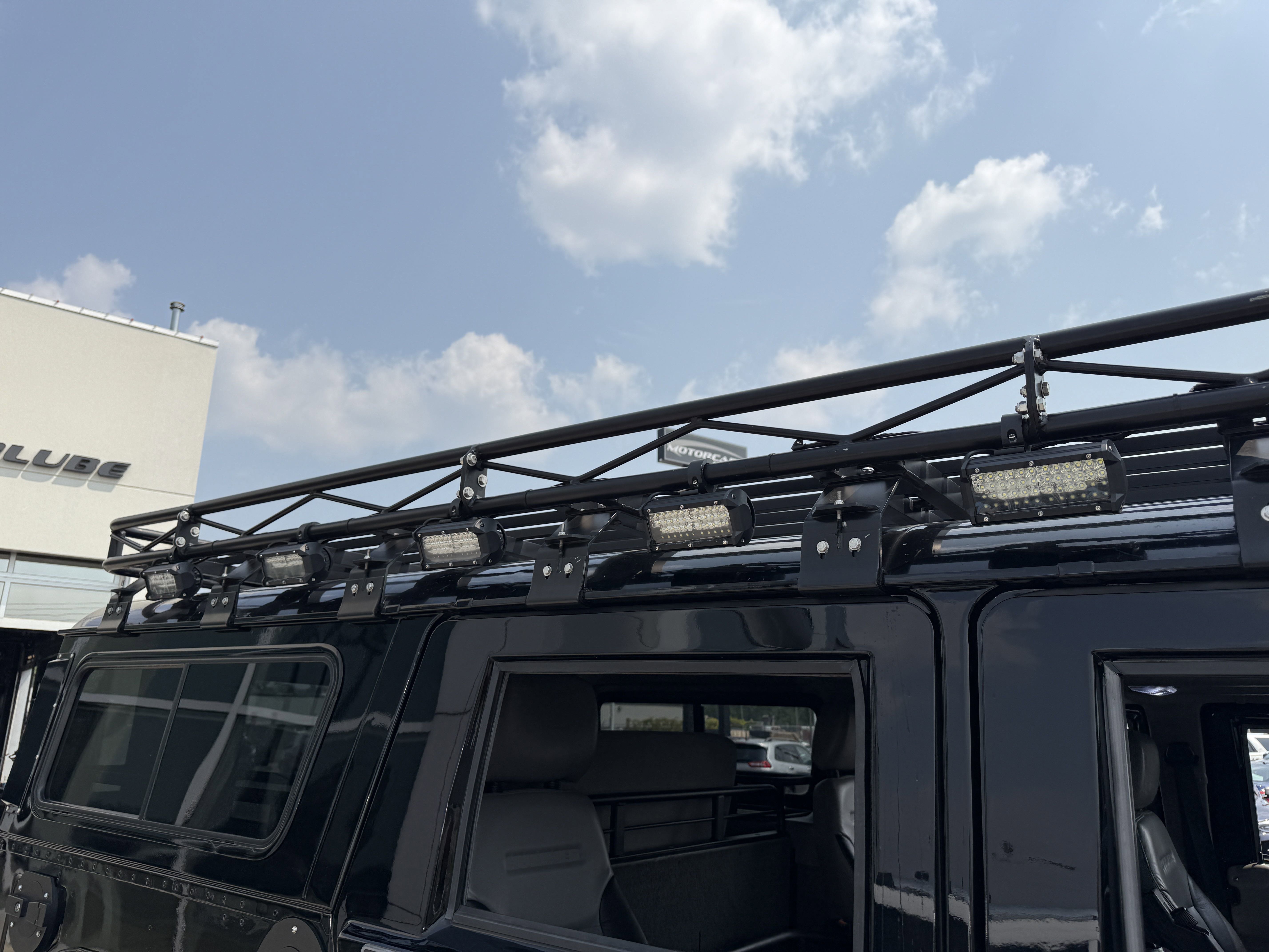 Used 2001 HUMMER H1 4-Door Wagon image 30