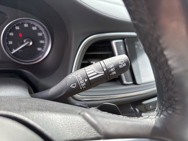 Used 2018 Buick Enclave Premium image 24