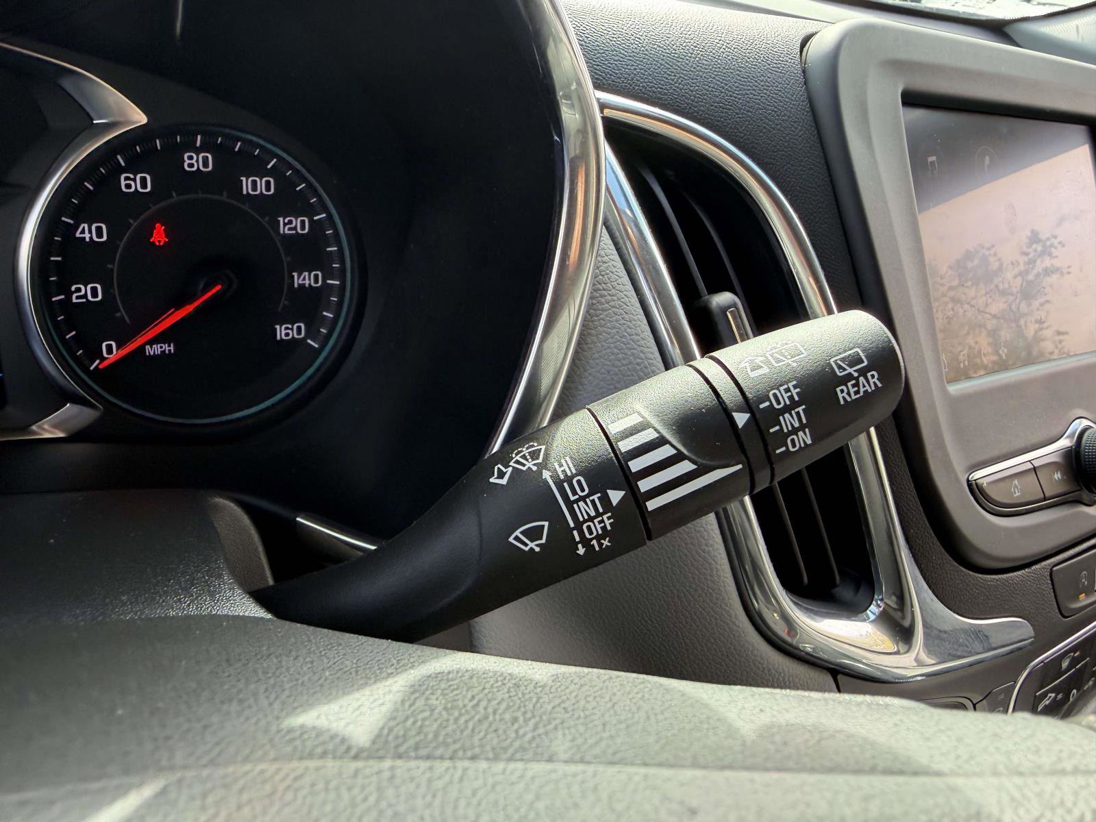 Certified 2023 Chevrolet Equinox LS w/ LS Convenience Package FWD image 30