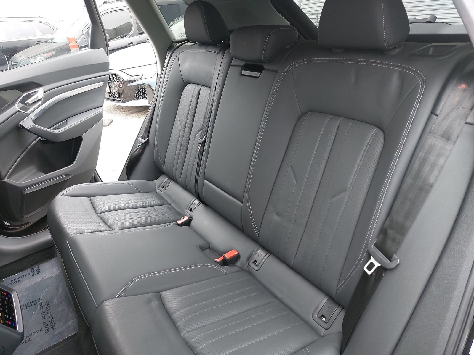 Used 2024 Audi Q8 e-tron Premium Plus w/ Premium Plus Package AWD/4WD image 14