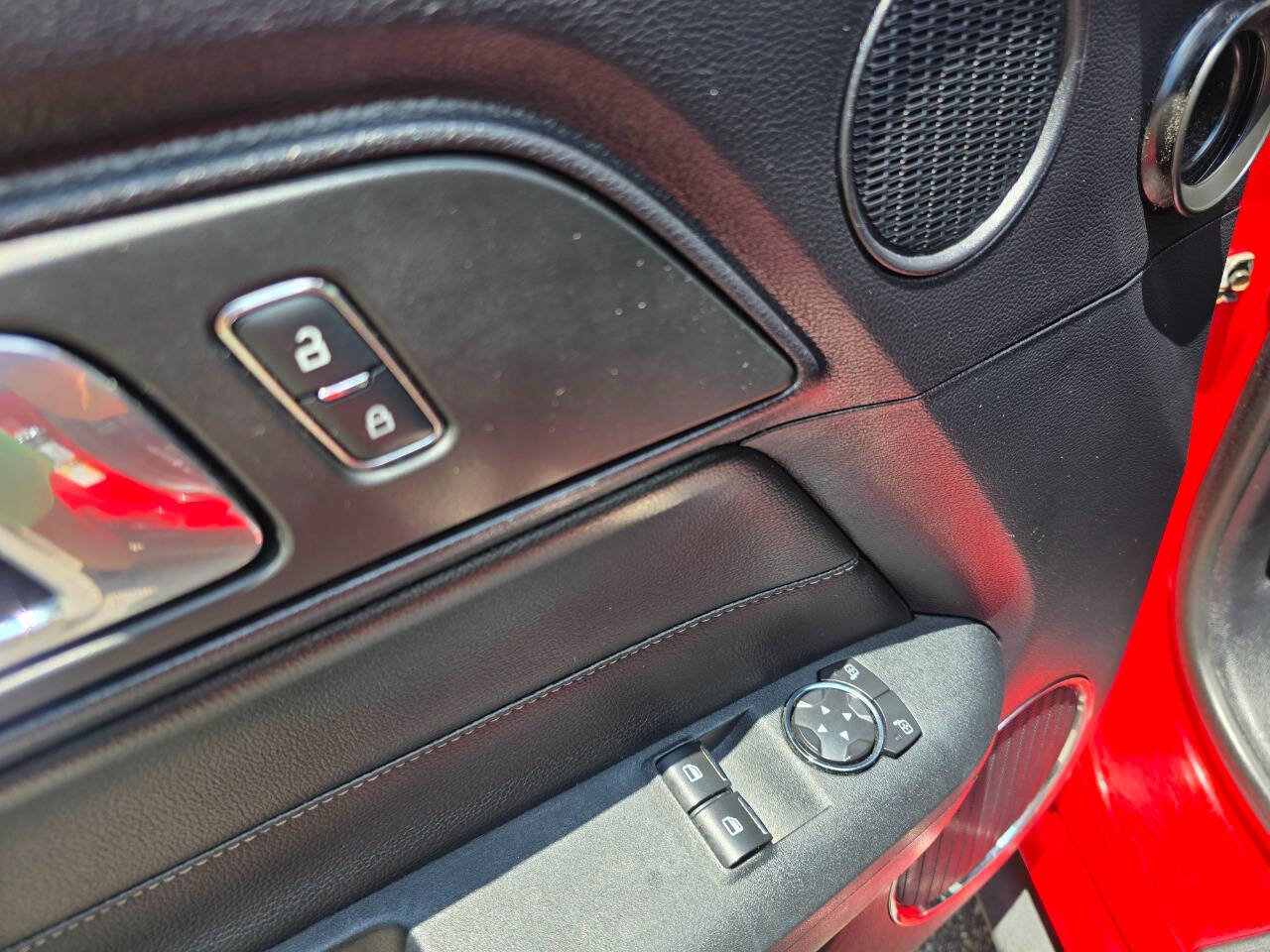 Used 2015 Ford Mustang Premium RWD image 11