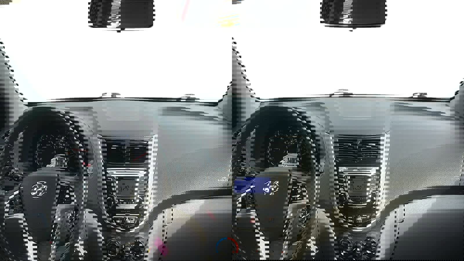 Used 2014 Hyundai Accent SE image 27