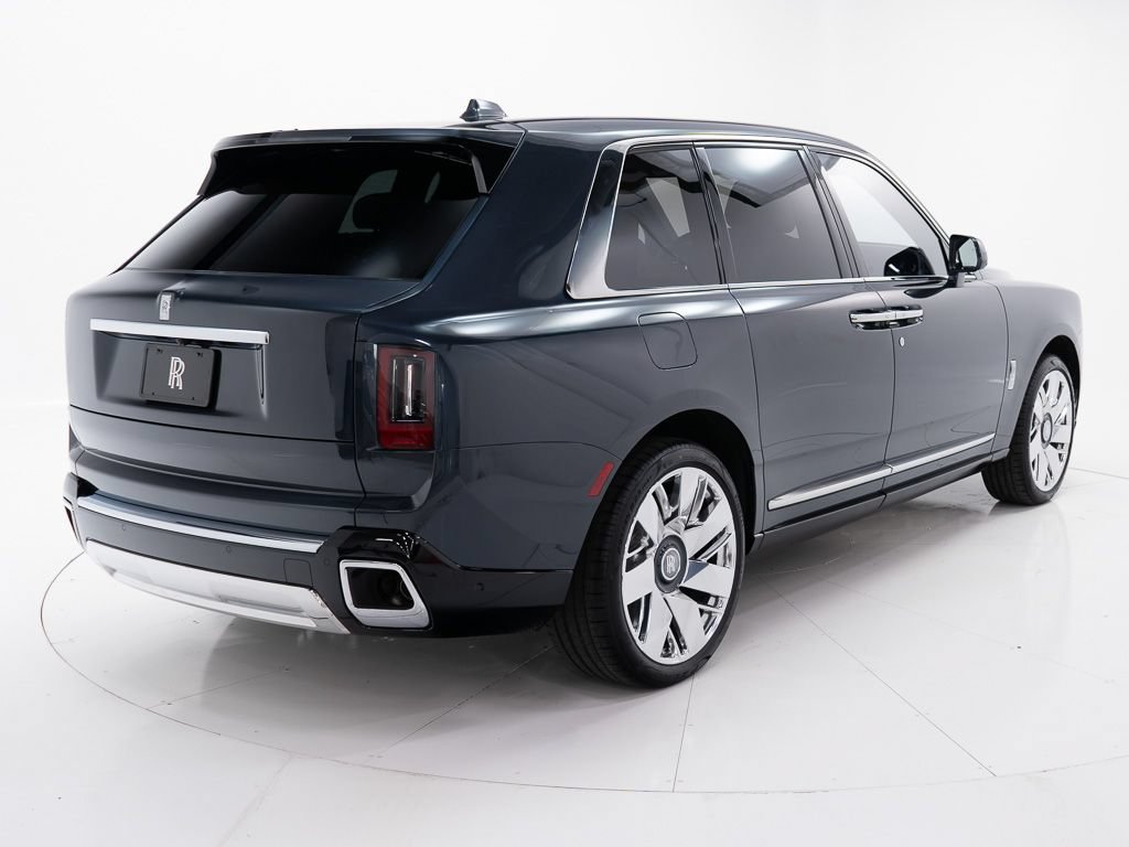Used 2026 Rolls-Royce Cullinan AWD/4WD image 5