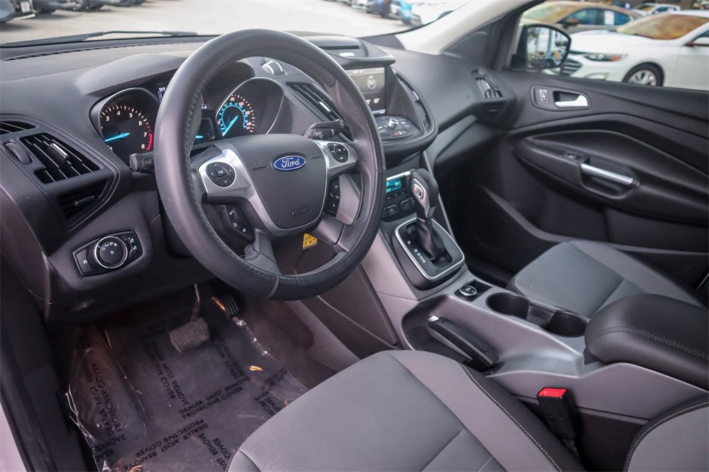 Used 2014 Ford Escape SE w/ Equipment Group 201A image 8