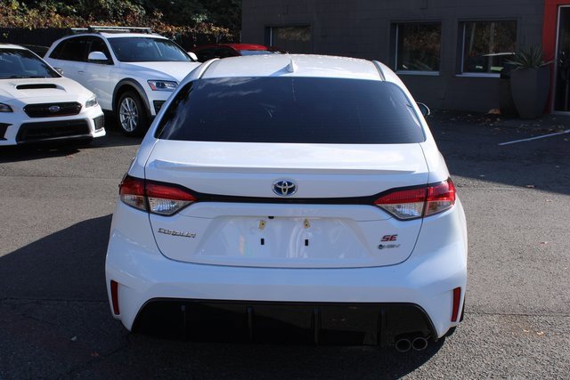 Used 2025 Toyota Corolla SE image 4