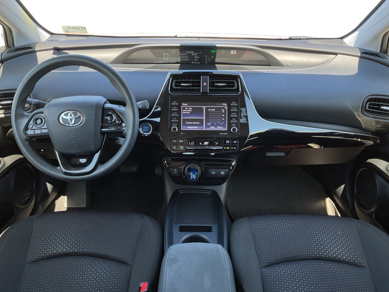 Used 2022 Toyota Prius LE FWD image 10