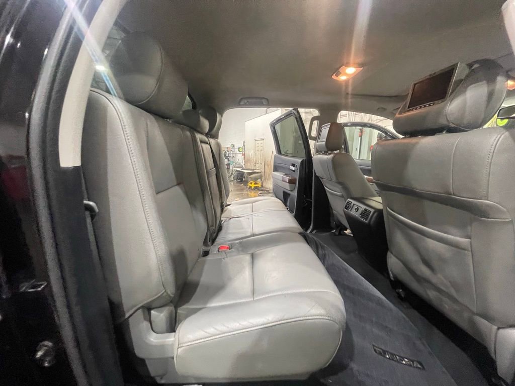 Used 2013 Toyota Tundra Platinum image 11