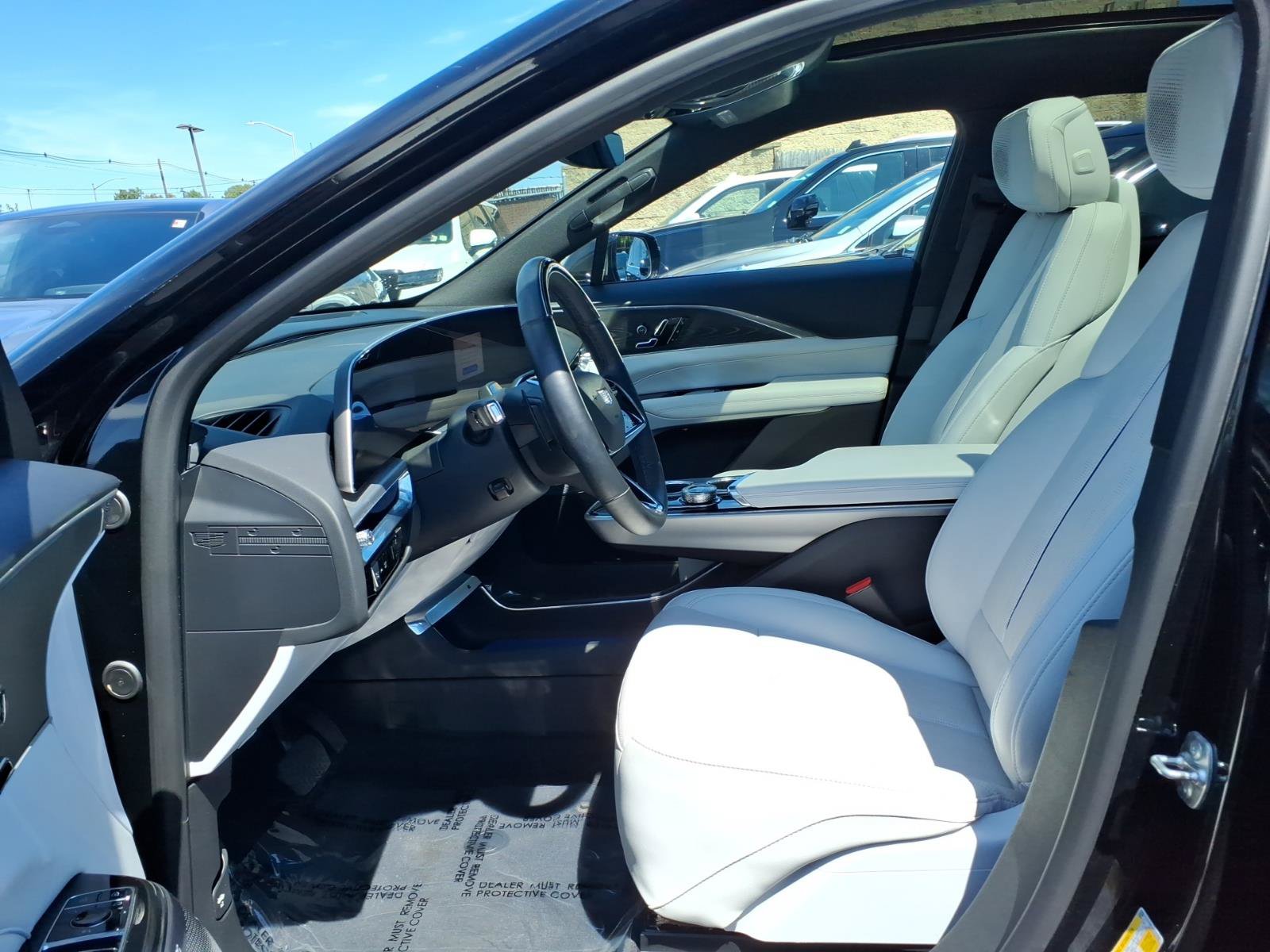 Certified 2024 Cadillac Lyriq Luxury w/ LPO, Floor Liner Package AWD/4WD image 17