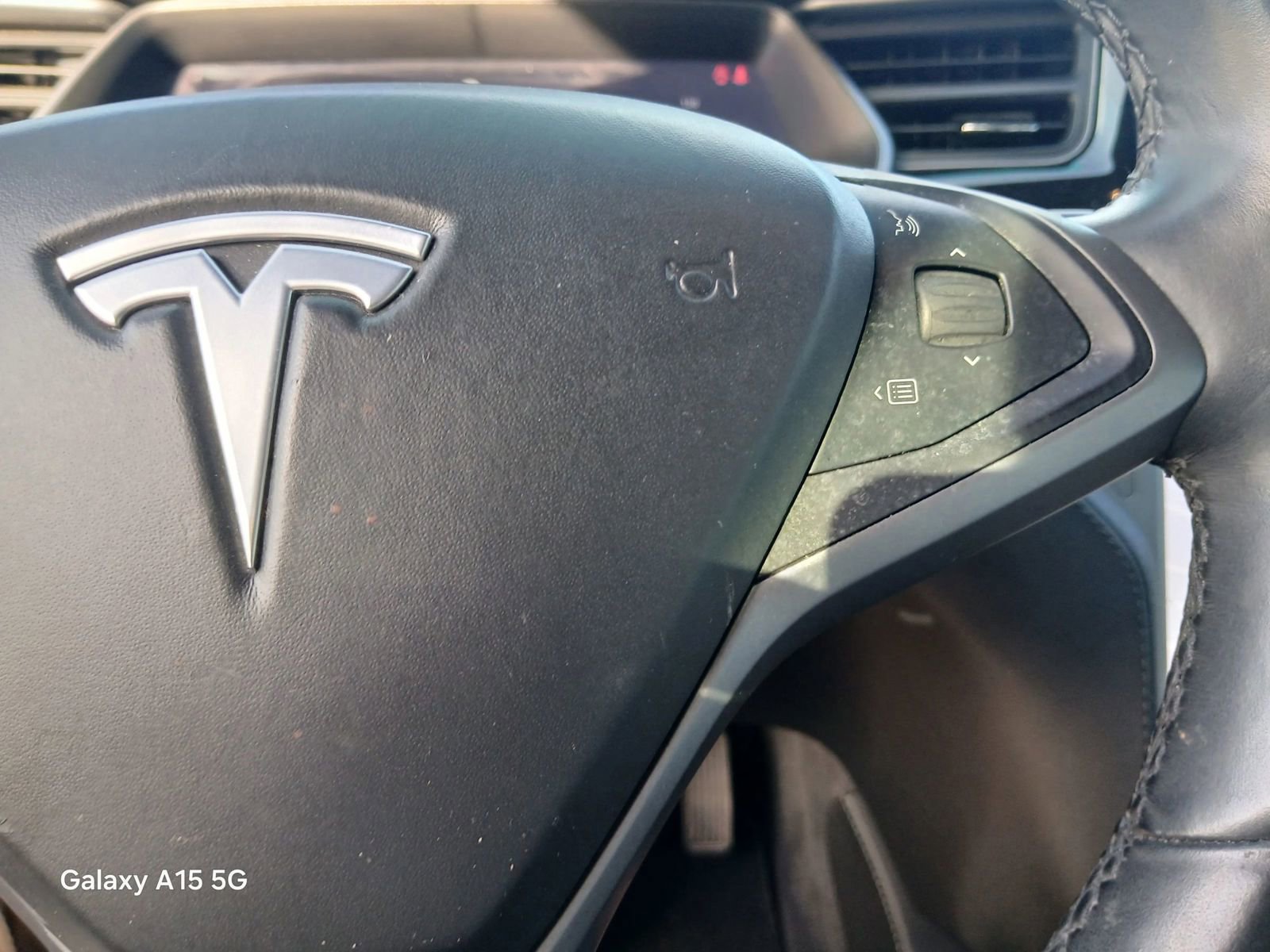 Used 2020 Tesla Model S Long Range Plus image 27