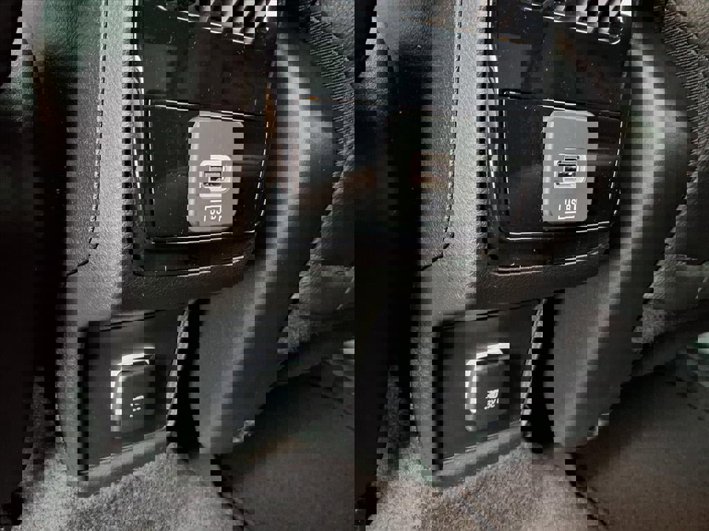 New 2026 Jeep Compass Latitude image 17