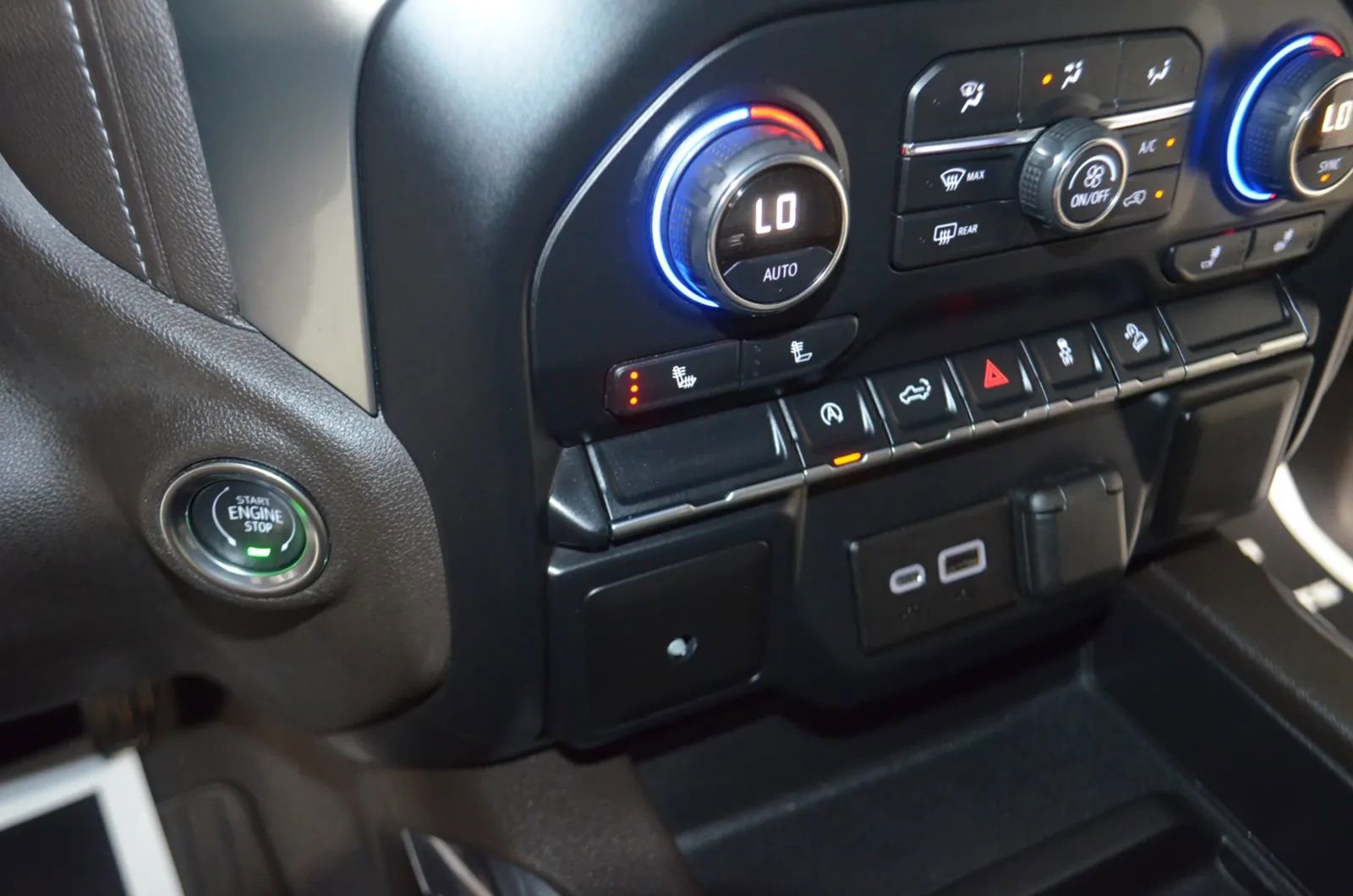 Used 2019 Chevrolet Silverado 1500 RST w/ All-Star Edition image 28