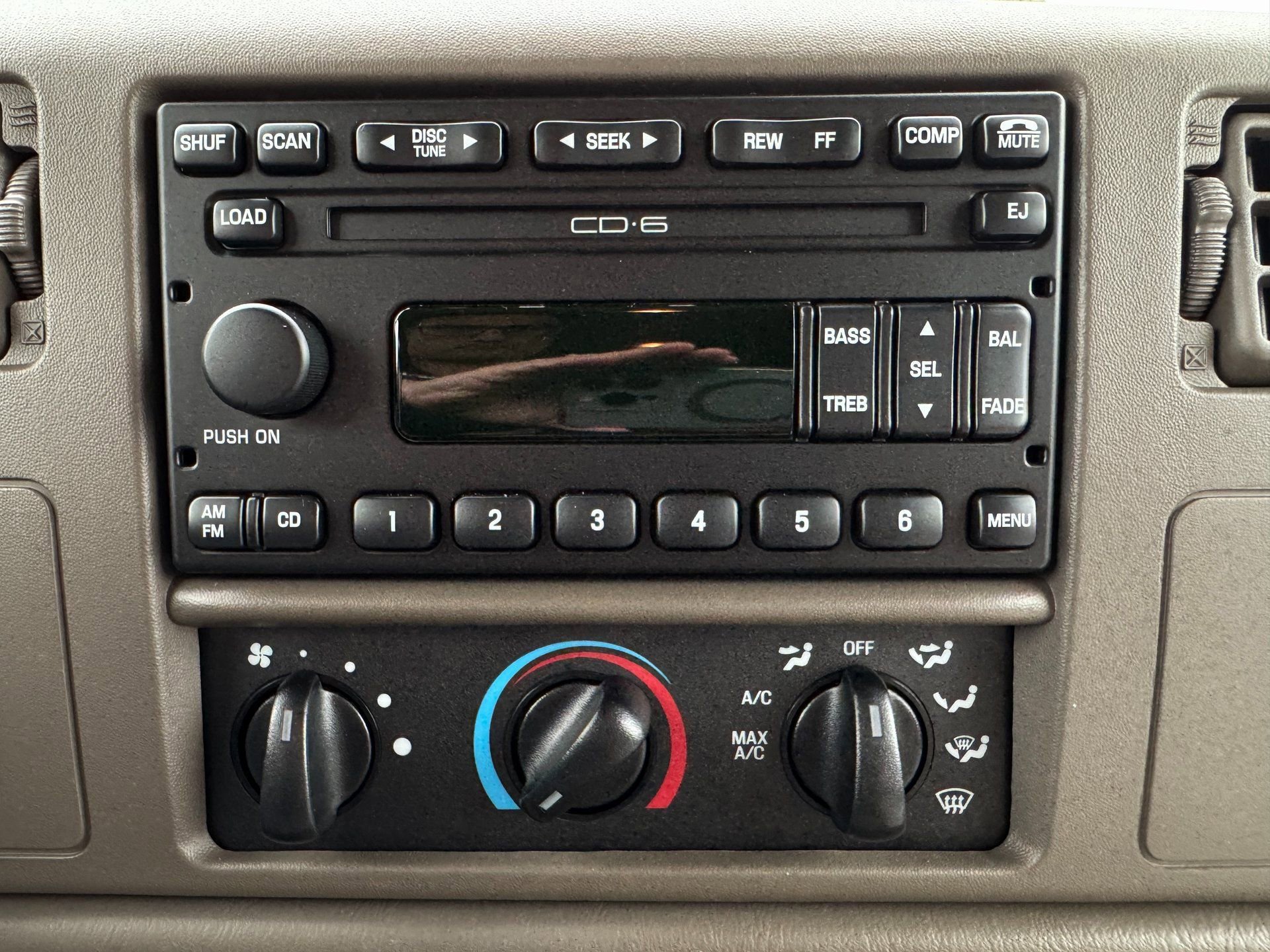 Used 2001 Ford F350 Lariat image 74