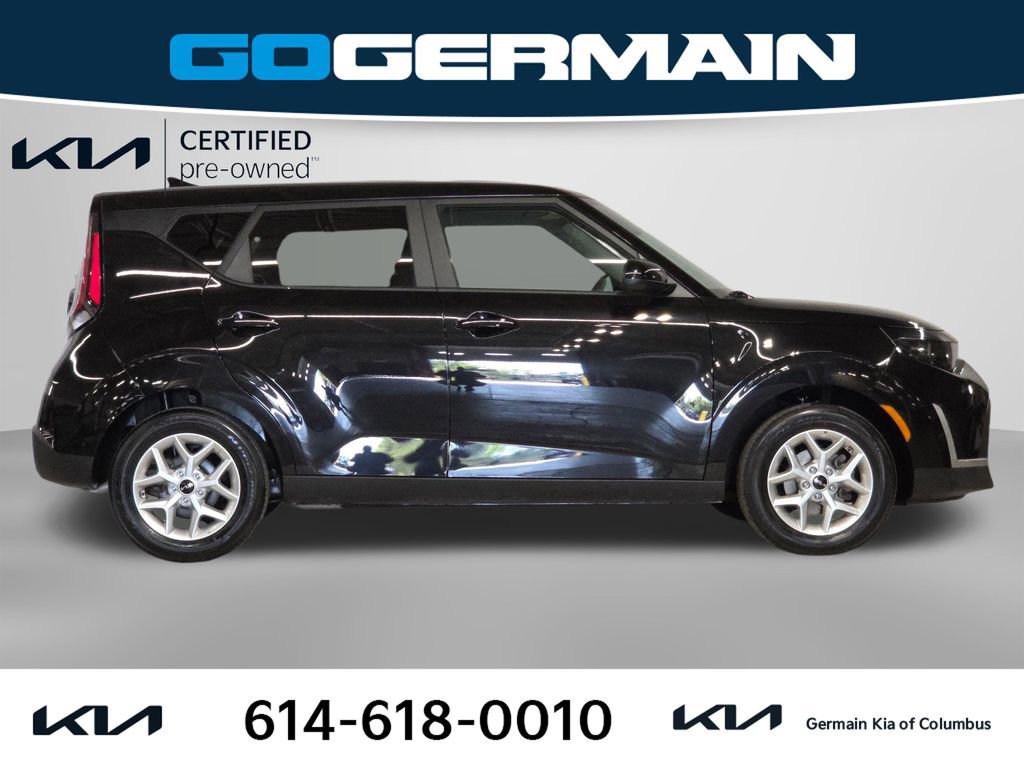 Certified 2025 Kia Soul LX FWD image 8