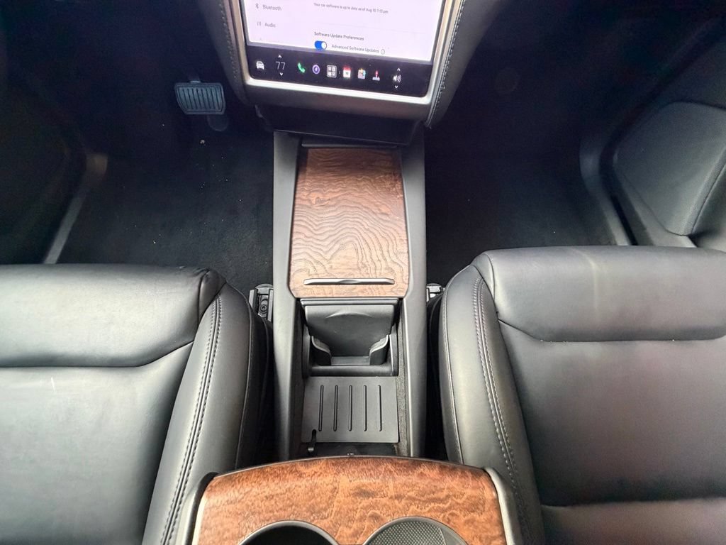 Used 2020 Tesla Model X Long Range AWD/4WD image 29