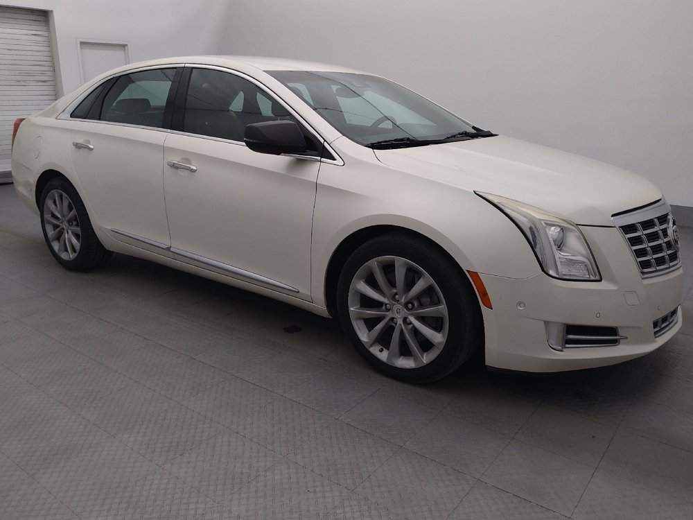 Used 2014 Cadillac XTS Luxury w/ Driver Awareness Package FWD image 11