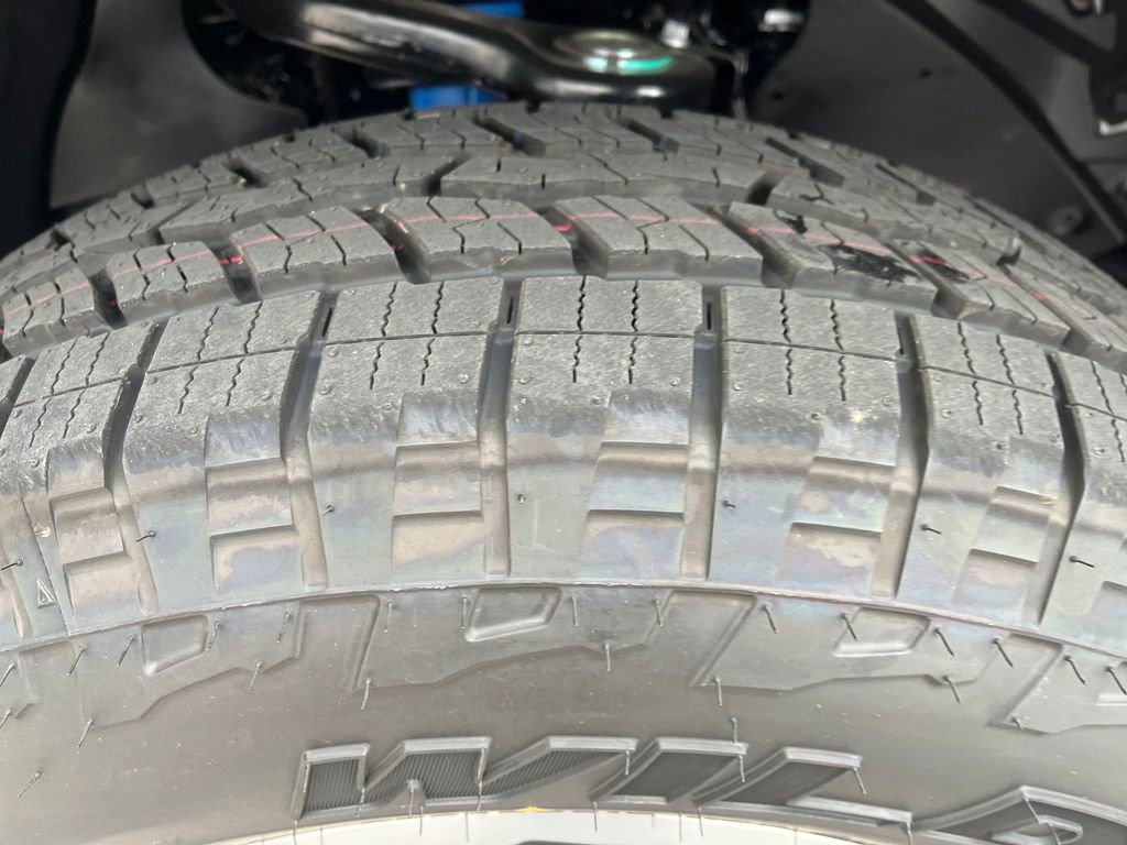 New 2025 Toyota Tacoma TRD Off-Road image 27