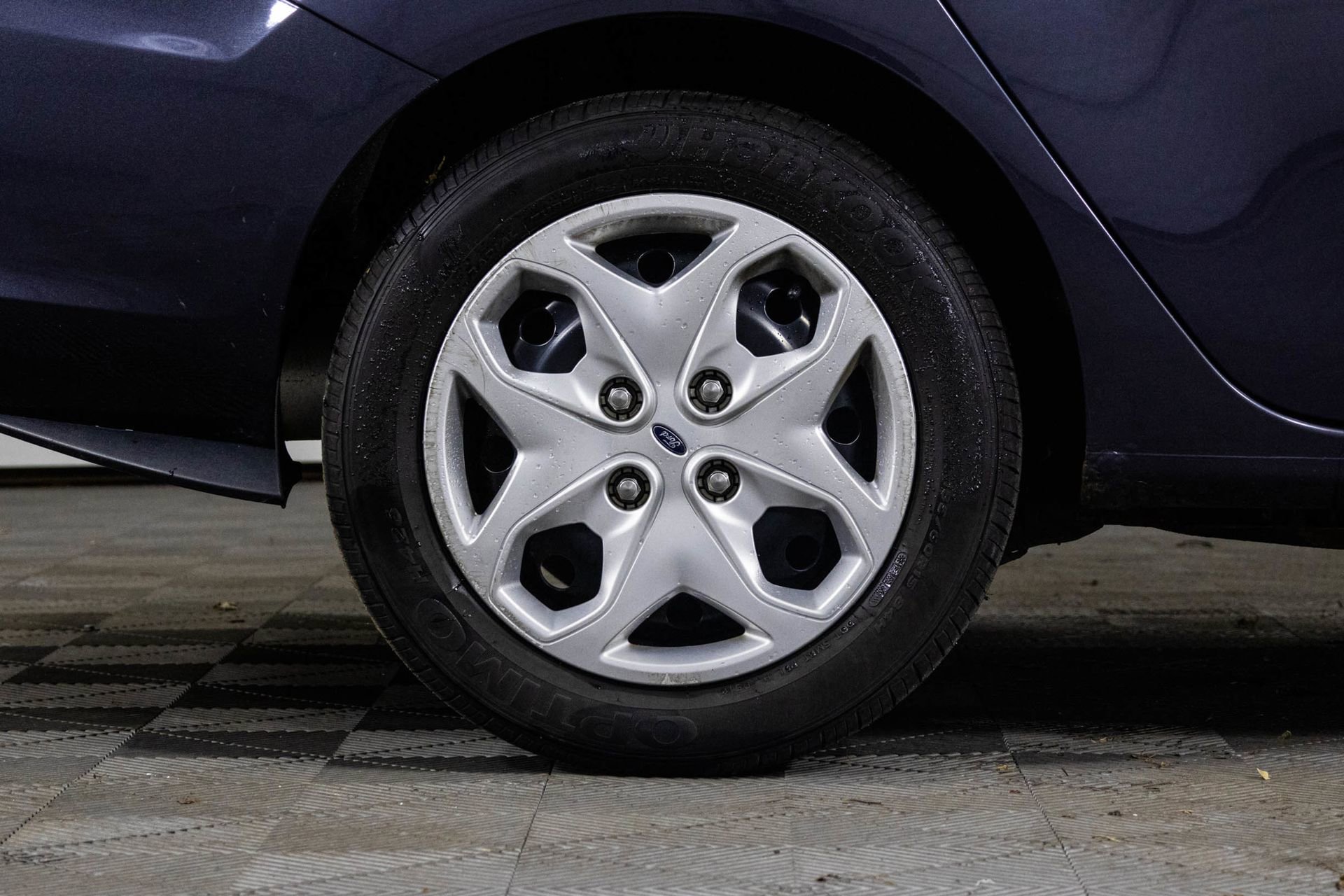 Used 2012 Ford Fiesta SE FWD image 40