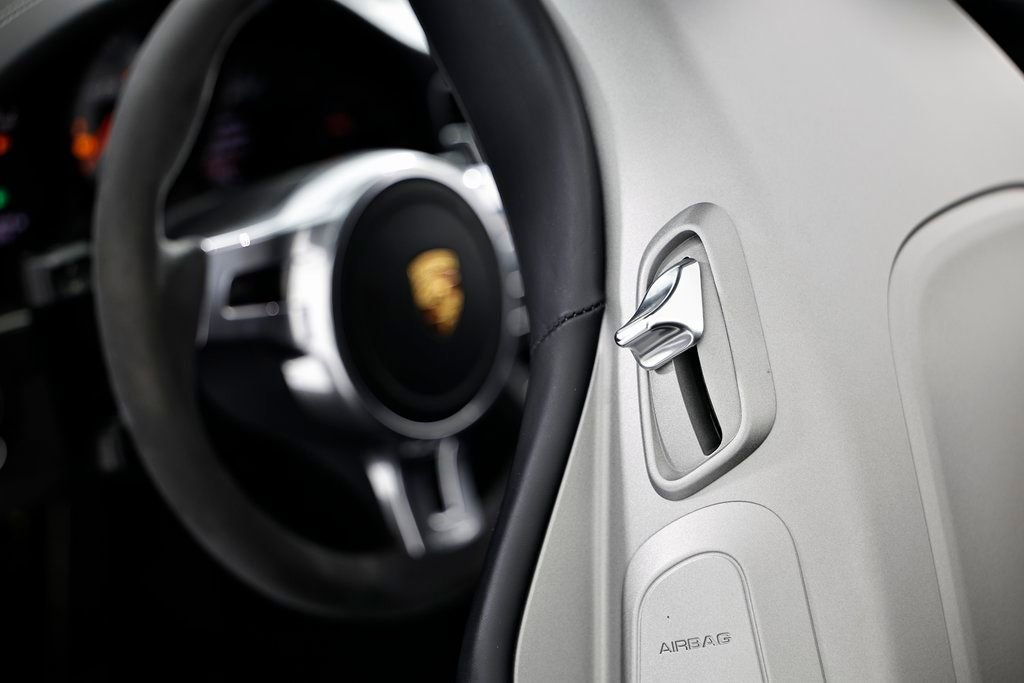 Certified 2015 Porsche 911 Carrera GTS RWD image 29