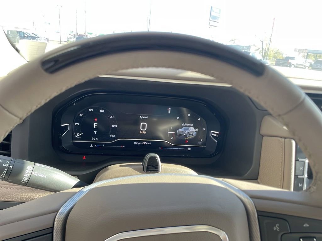 New 2024 GMC Yukon Denali w/ Denali Reserve Package image 17