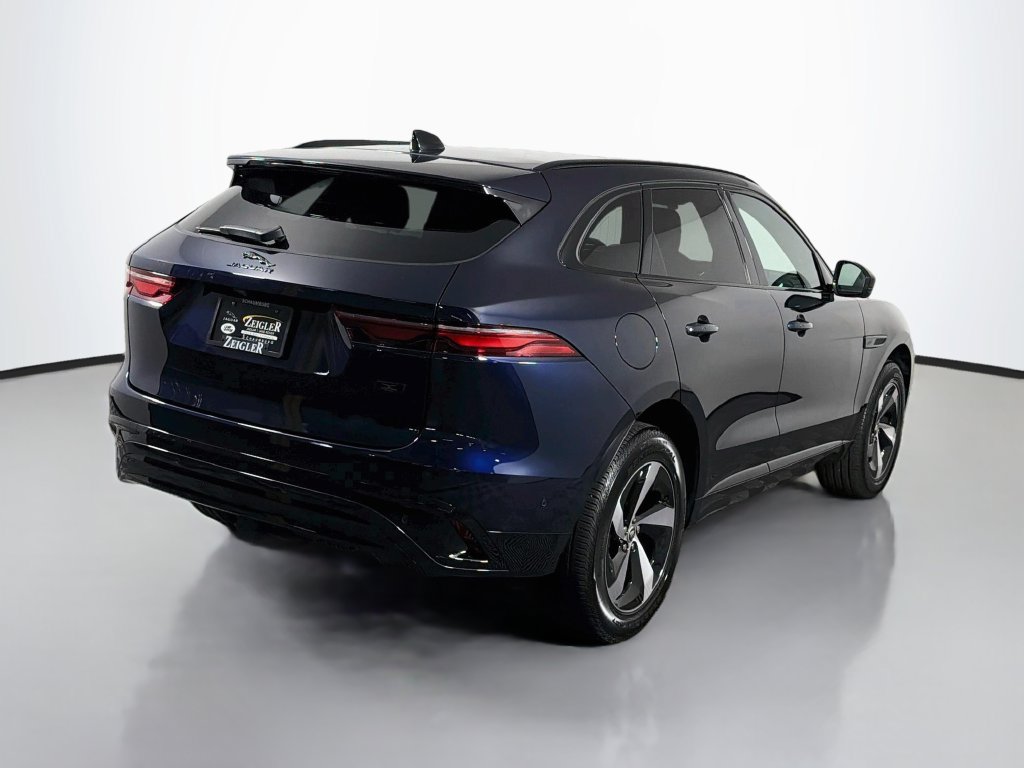 Certified 2026 Jaguar F-PACE R-Dynamic S AWD/4WD image 5