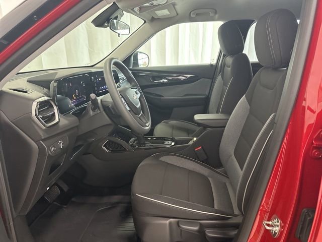 Used 2026 Chevrolet TrailBlazer LS w/ LS Convenience Package image 3