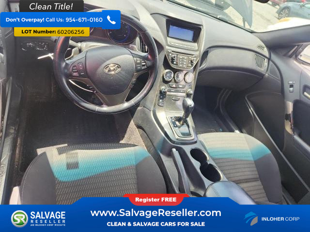 Used 2013 Hyundai Genesis 2.0T RWD image 11