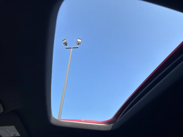 New 2026 Chevrolet Trax RS w/ Sunroof Package FWD image 34