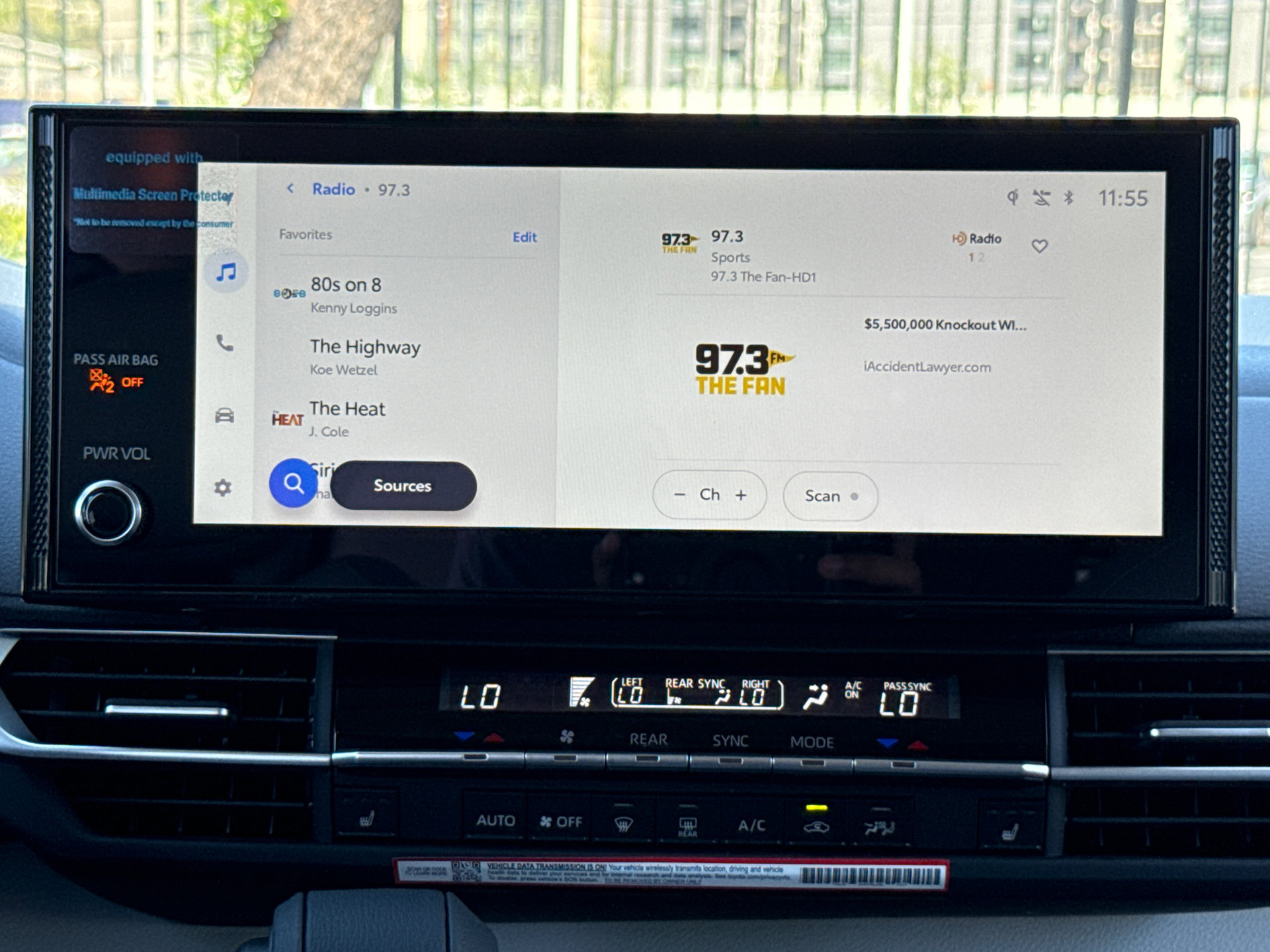 Certified 2026 Toyota Sienna XLE image 24