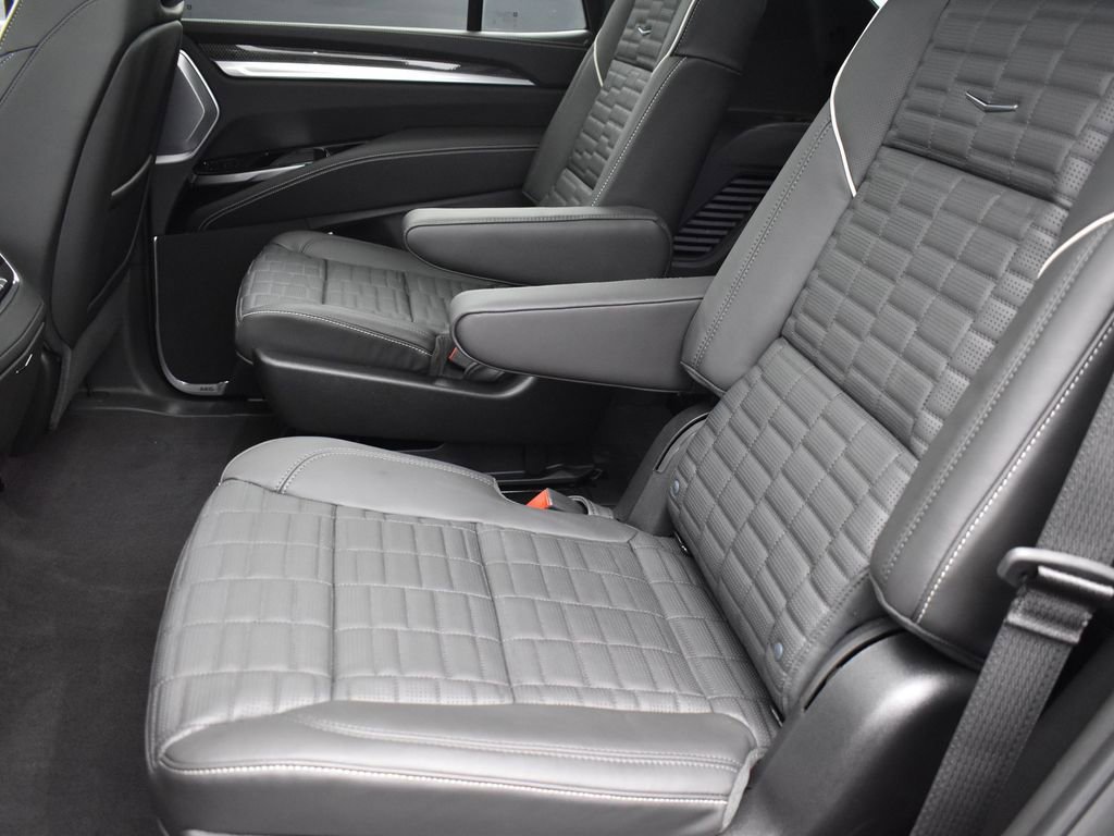 Certified 2026 Cadillac Escalade V w/ LPO, Onyx Lite Package image 29