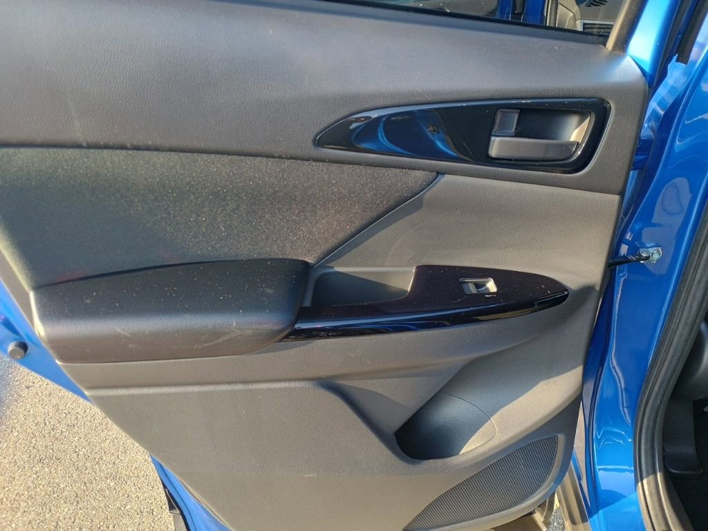 Used 2020 Mitsubishi Eclipse Cross LE FWD image 14