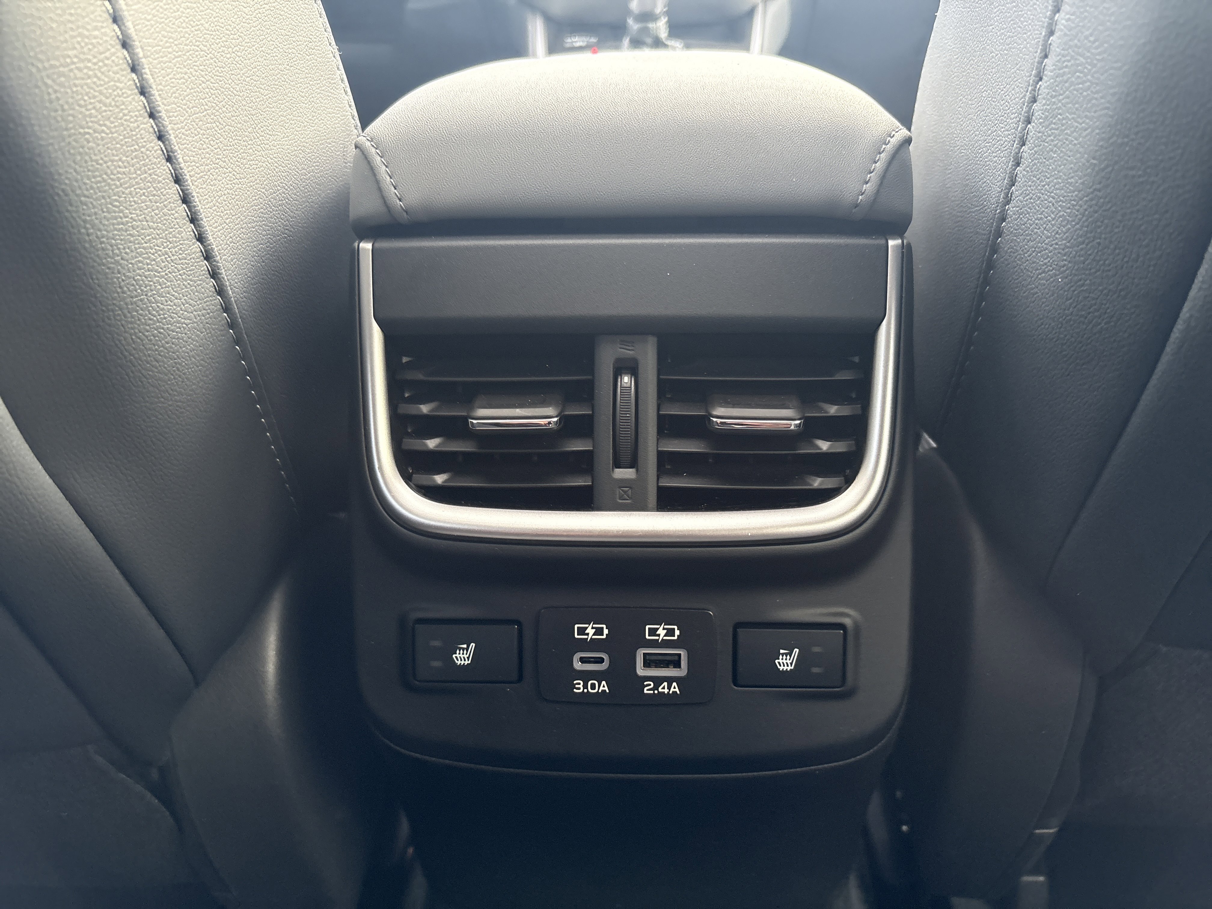 Used 2023 Subaru Outback Limited image 21