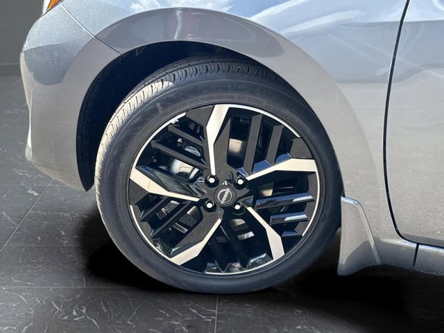 New 2025 Nissan Versa SR w/ Trunk Package image 28