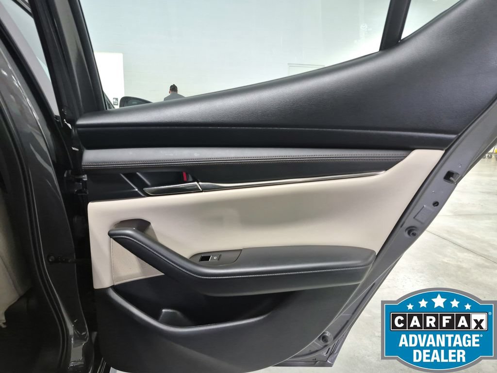 Used 2022 MAZDA MAZDA3 s FWD image 30