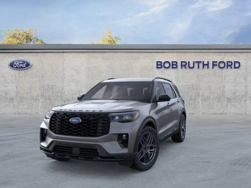 New 2026 Ford Explorer ST-Line image 3
