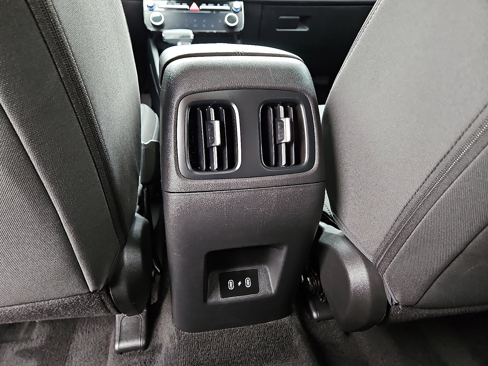 Used 2025 Hyundai Tucson SEL FWD image 9