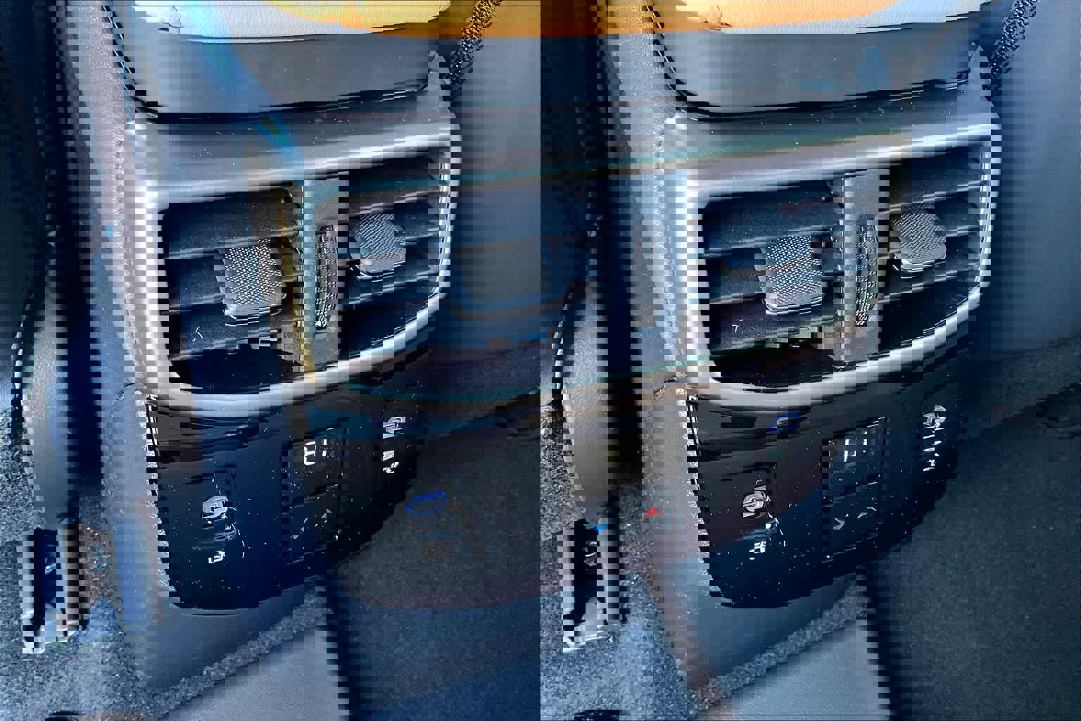 New 2026 Lexus RX 450h AWD image 13