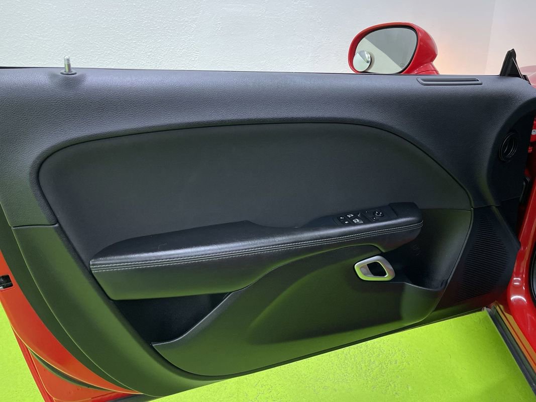 Used 2019 Dodge Challenger SXT w/ Blacktop Package image 14