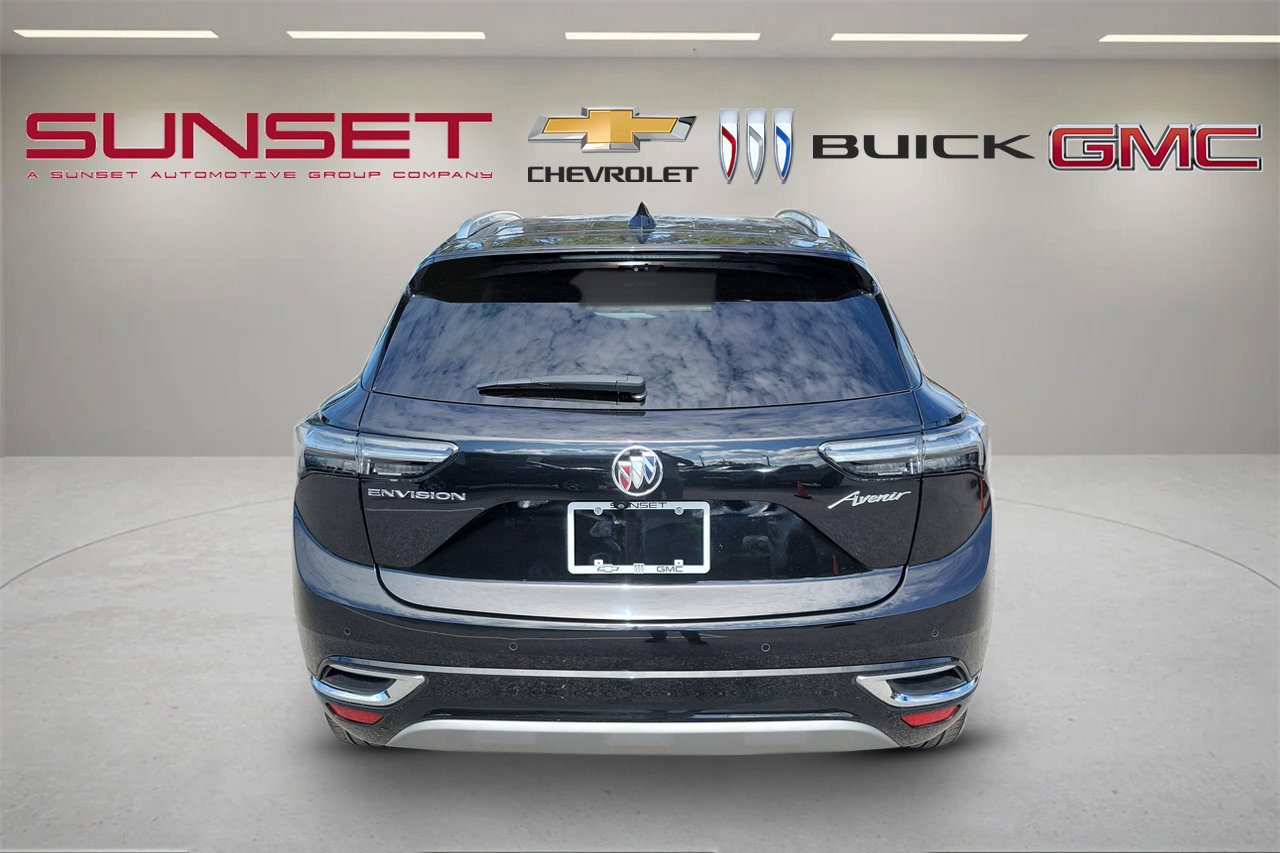 Certified 2023 Buick Envision Avenir image 5