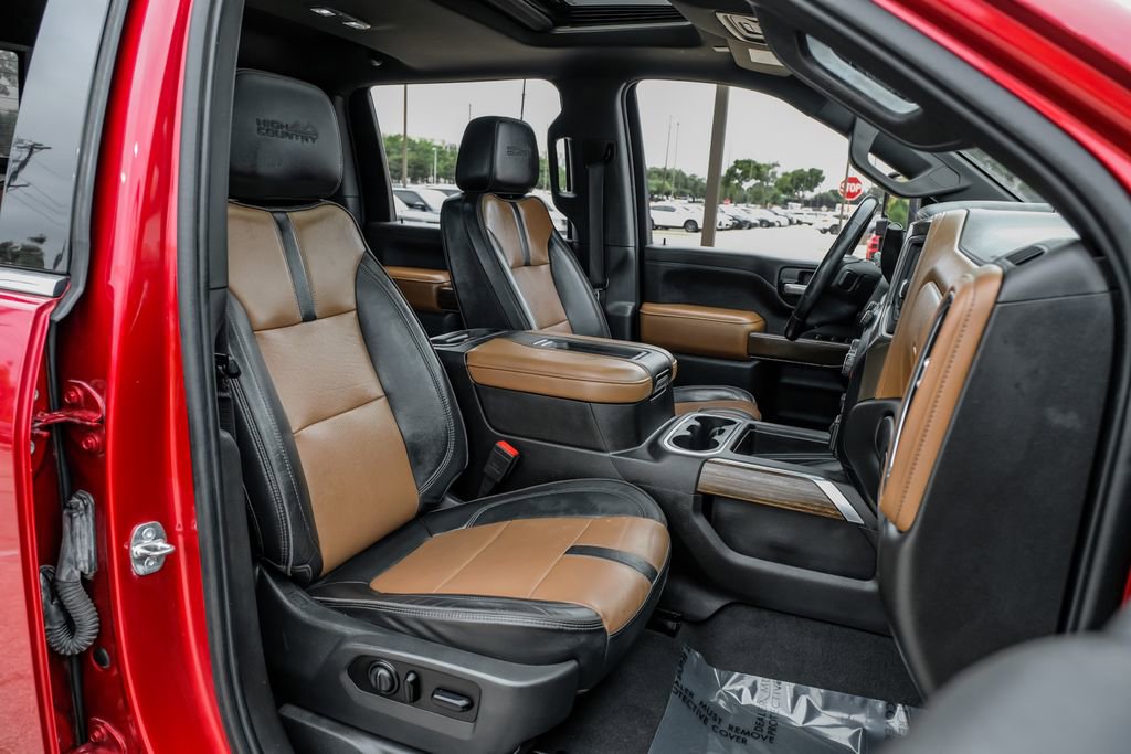 Used 2021 Chevrolet Silverado 3500 High Country AWD/4WD image 32