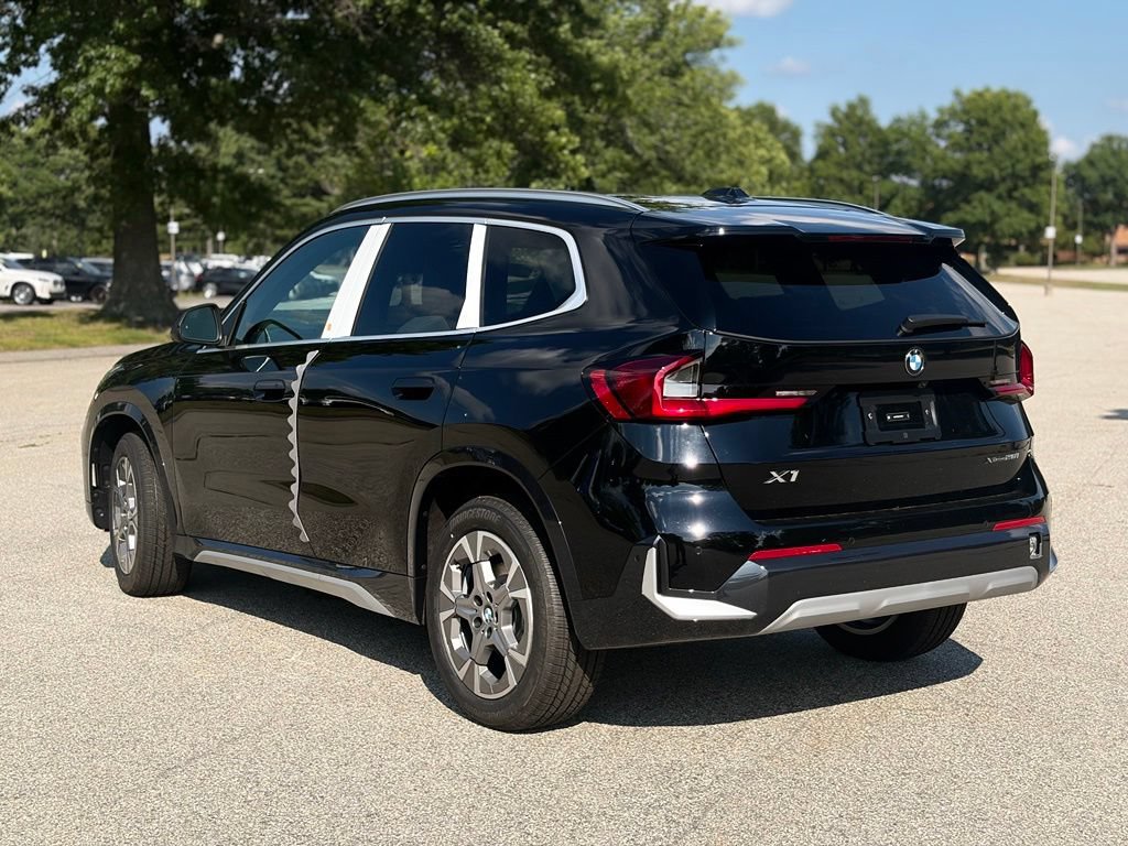 New 2026 BMW X1 xDrive28i w/ Technology Package AWD/4WD image 4