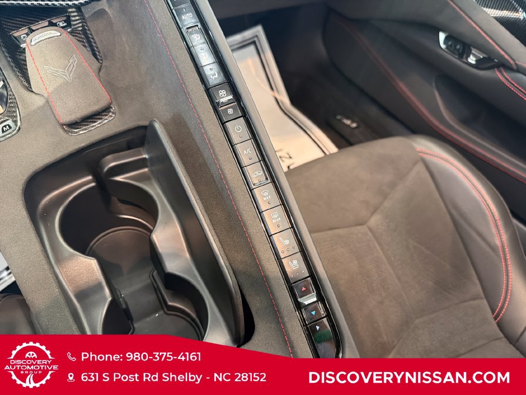 Used 2025 Chevrolet Corvette E-Ray AWD/4WD image 23