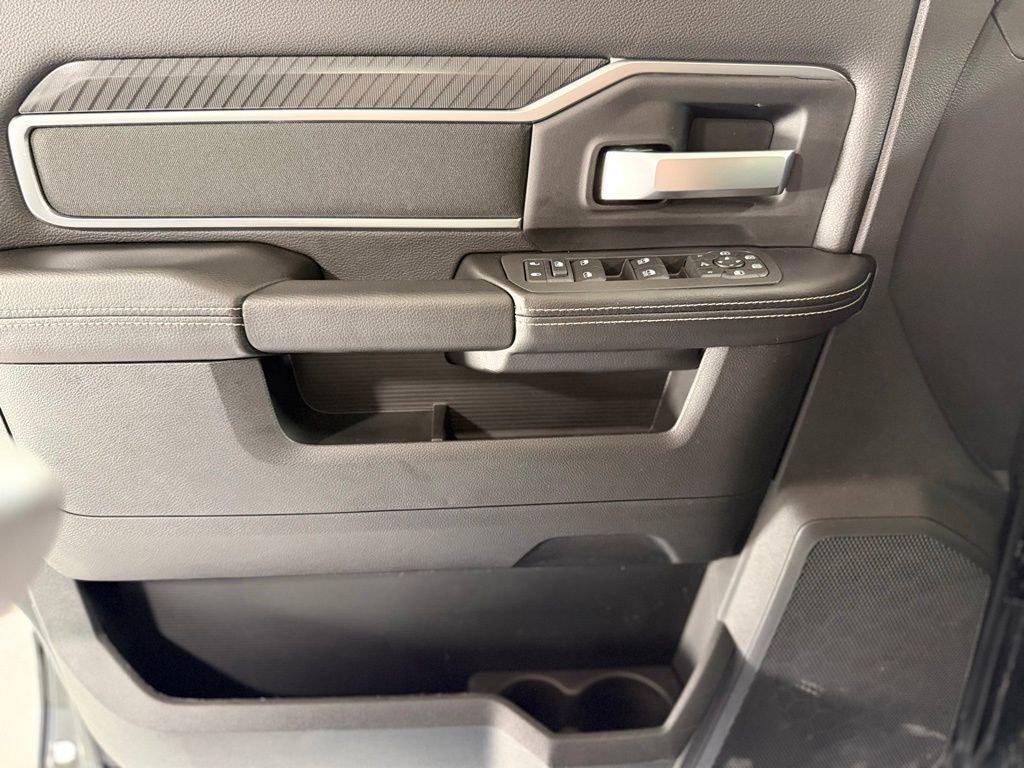 New 2026 RAM 3500 Tradesman image 8