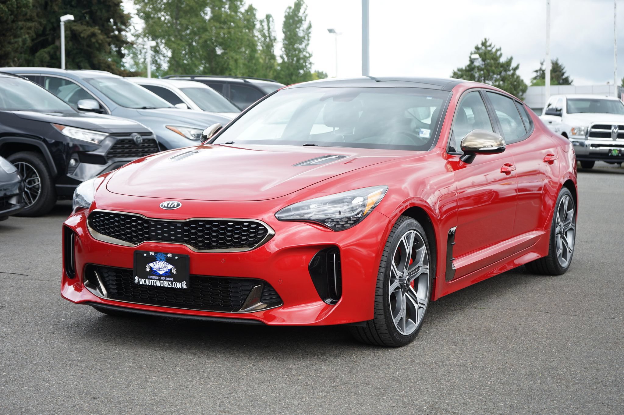 Used 2018 Kia Stinger GT2 AWD/4WD image 1