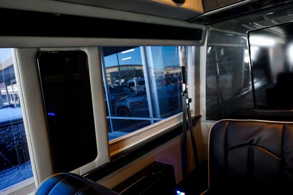 Used 2014 Mercedes-Benz Sprinter 2500 image 52