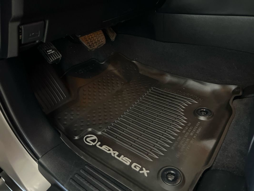 Used 2023 Lexus GX 460 Premium image 85