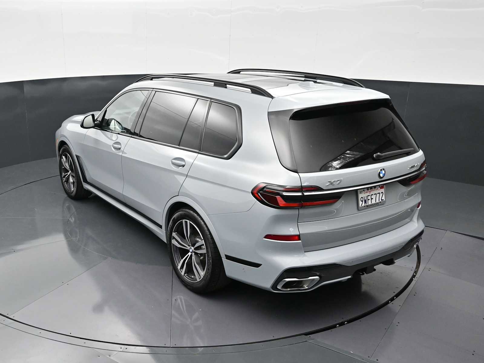 Used 2026 BMW X7 xDrive40i w/ Executive Package image 22