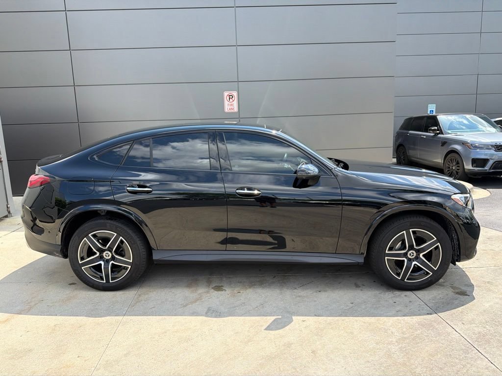 Used 2025 Mercedes-Benz GLC 300 4MATIC image 6