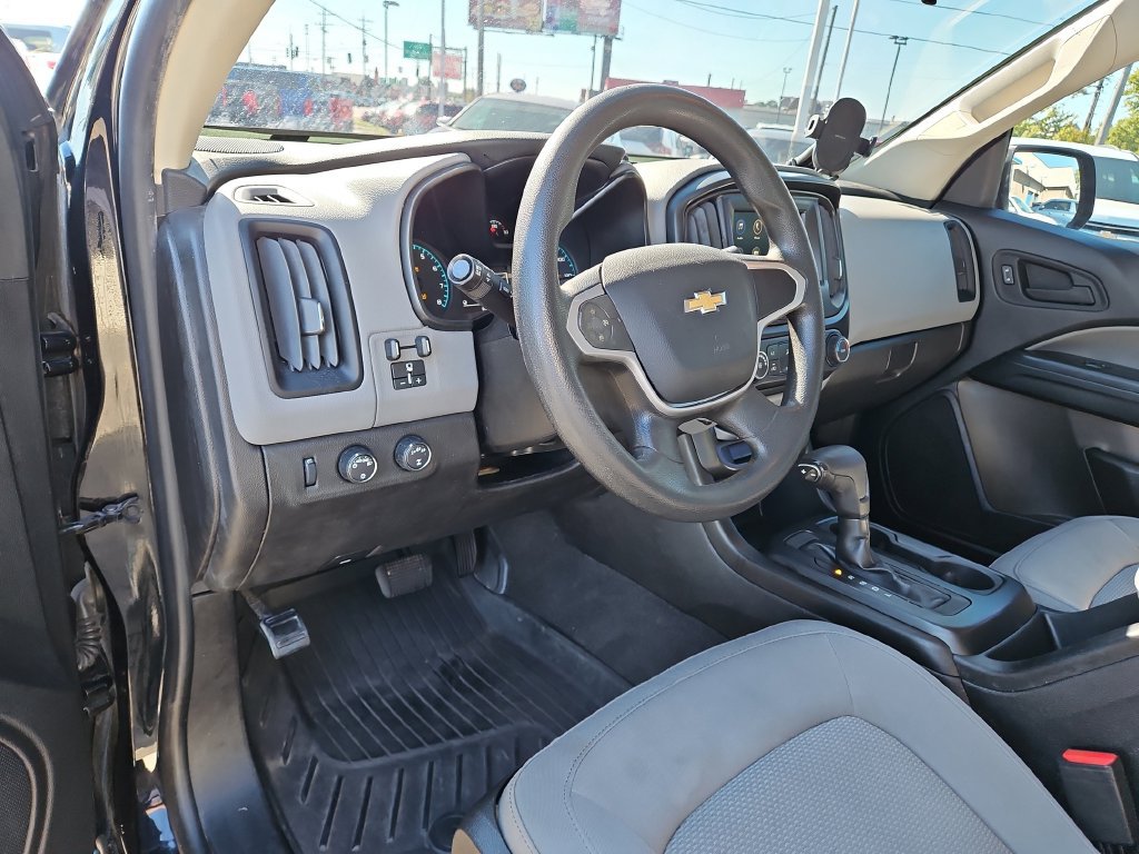 Used 2021 Chevrolet Colorado W/T w/ Custom Special Edition AWD/4WD image 23